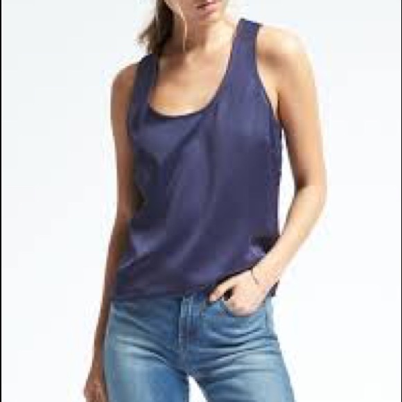 Banana Republic Tops - *NWT* Banana Republic Scoop Neck Tank